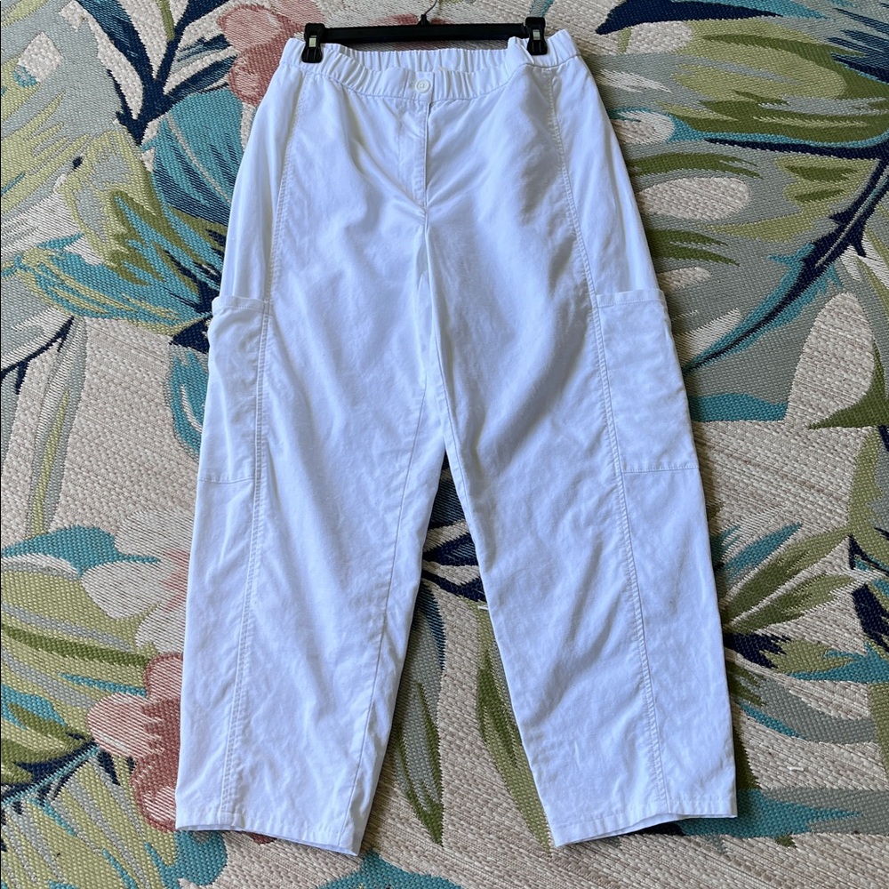 Eileen Fisher Organic Cotton and Hemp White Lantern Cargo Pocket Pull-On Pants - Picture 9 of 16